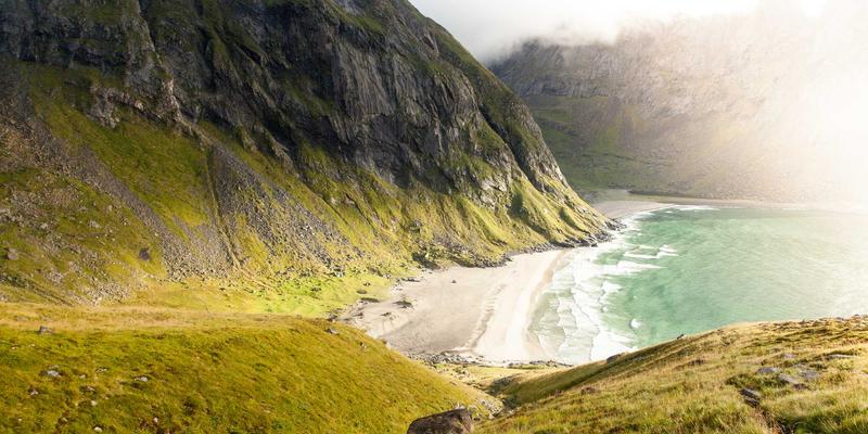 济南家居地毯清洁指南:专业服务深度测评与DIY保养全攻略