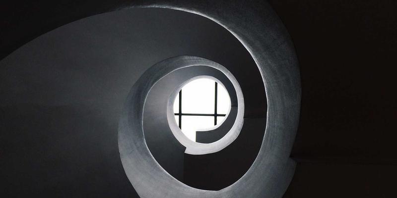 济南家居窗帘定制全攻略:从遮光隔音到风格搭配,鲁家家带你避坑选对好窗帘