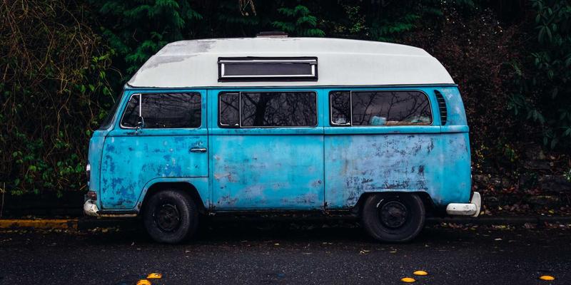 济南飘窗改造指南：鲁家家教你打造集休闲、收纳与功能于一体的理想空间